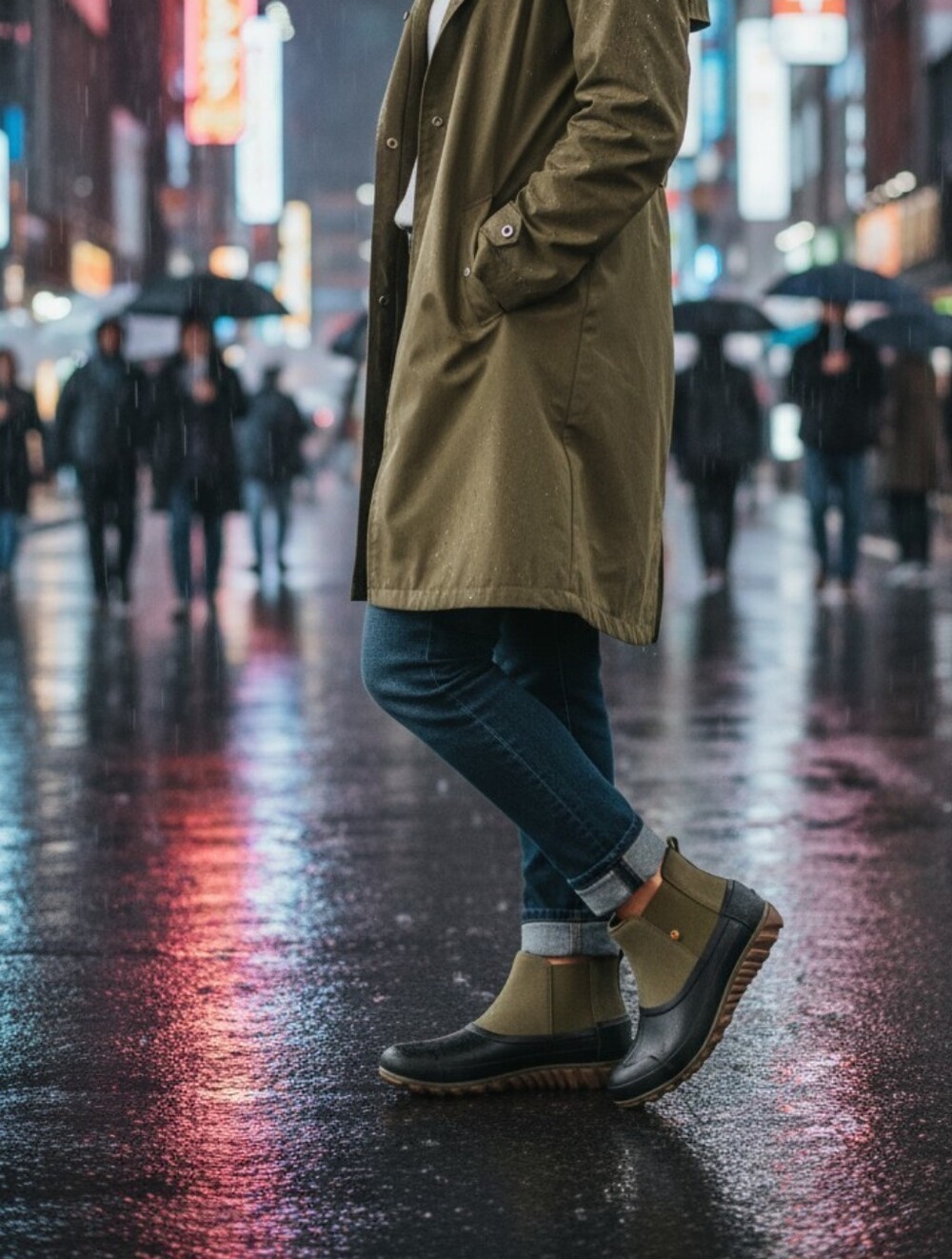 Boggs Casual Chelsea Boots